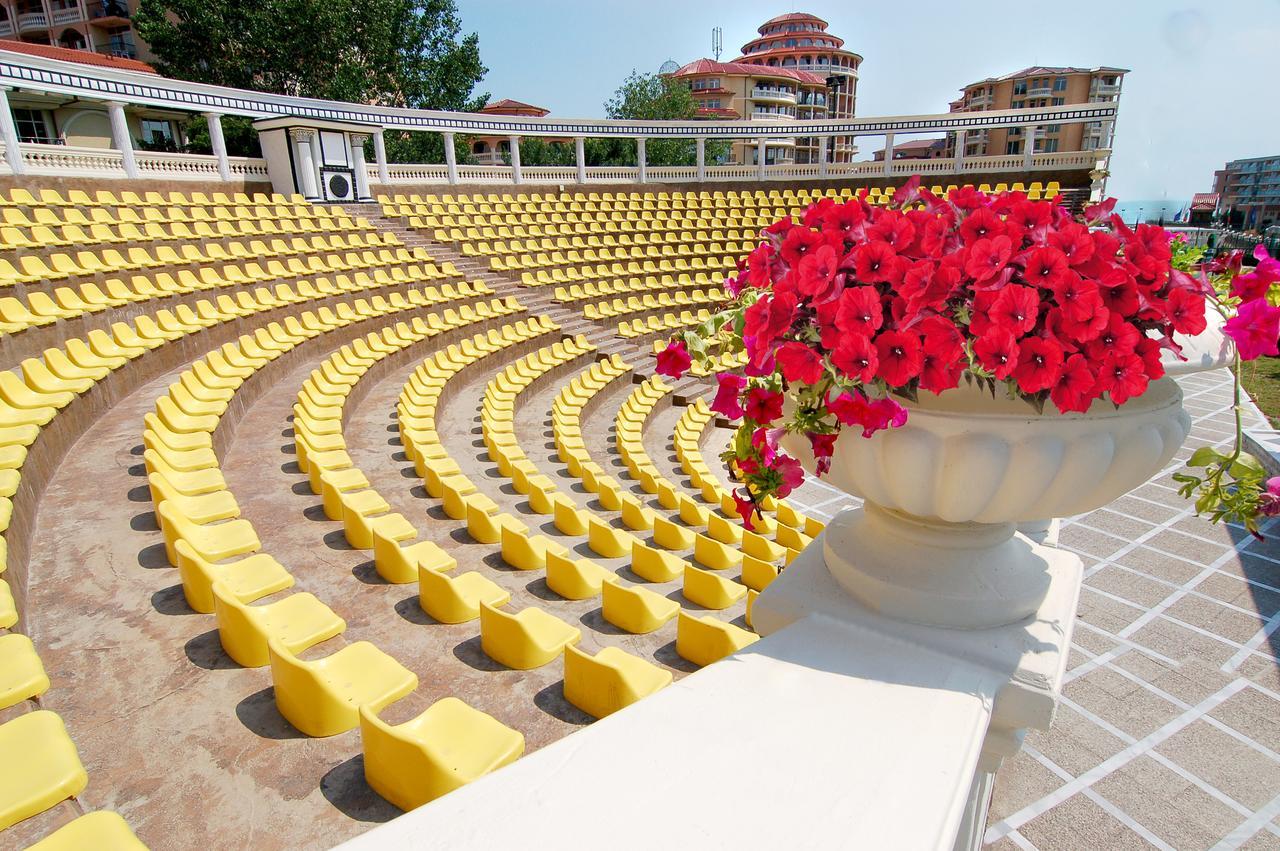 Andalucia Beach Hotel Elenite Extérieur photo