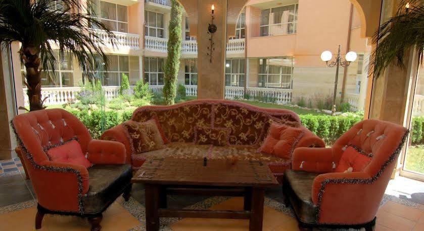 Andalucia Beach Hotel Elenite Extérieur photo