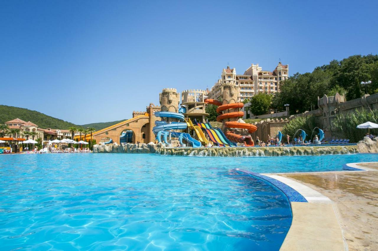 Andalucia Beach Hotel Elenite Extérieur photo